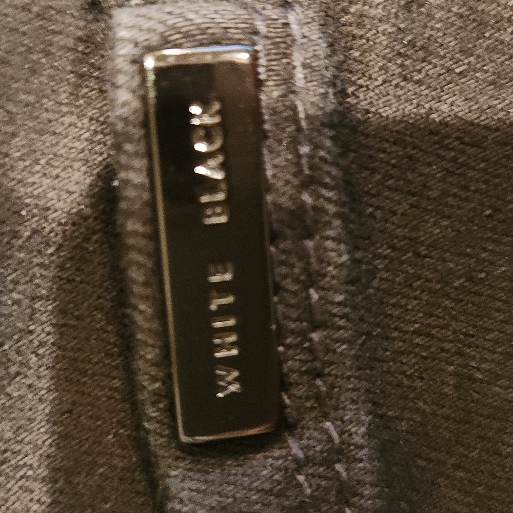 White House Black Market Cropped Black Jeans With Hemline  Embellishment - Picture 9 of 9